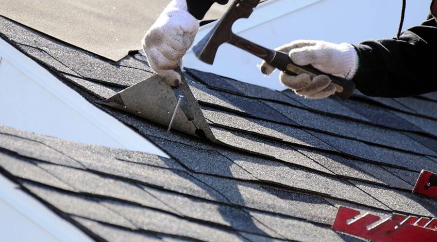 Professional gutter cleaning in Brohman, MI